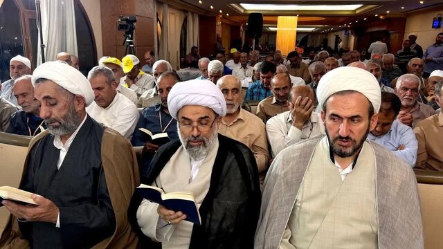 نخستین دعای کمیل حاجیهای ایرانی در مدینه + عکس