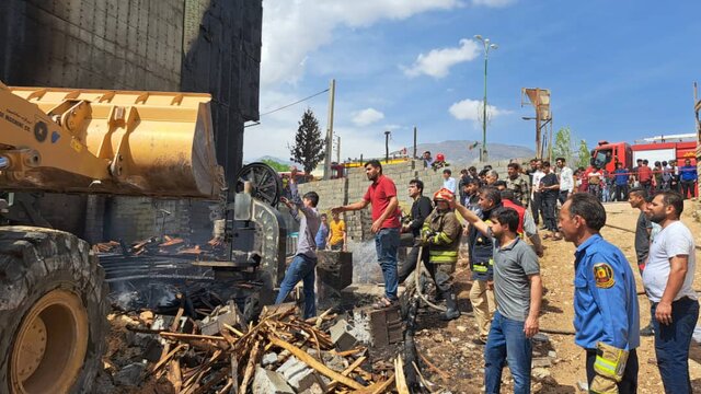 آتش سوزی یک کارگاه چوب بری در مادوان بویراحمد
