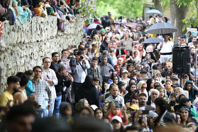 مدال طلای سرخ بر گردن کشاورزی کردستان