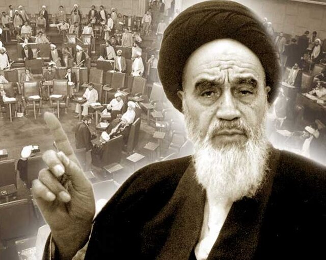 عکس تزیینی است پخش تصاویر دیدهنشده از امام(ره) در تلویزیون