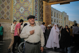 زائران حضرت رضا(ع)