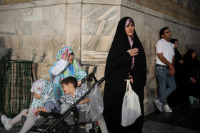 زائران حضرت رضا(ع)