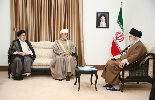دیدار سلطان عمان با رهبر انقلاب اسلامی دیدار سلطان عمان با رهبر انقلاب اسلامی