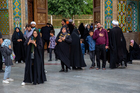 صحن حرم کریمه اهل بیت(ع) در شب میلاد برادر