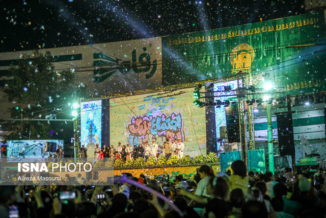 عکس آرشیوی است سرویسدهی ویژه مترو به شرکتکنندگان اجتماع بزرگ امام رضاییها