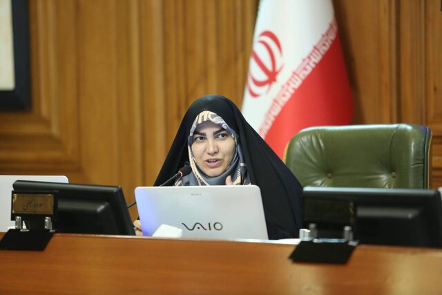 پیشنهاد نامگذاری معبری به نام «فائزه رحیمی»/لزوم اختصاص پستهای مدیریتی در شهرداری به بانوان پیشنهاد نامگذاری معبری به نام «فائزه رحیمی»/لزوم اختصاص پستهای مدیریتی در شهرداری به بانوان