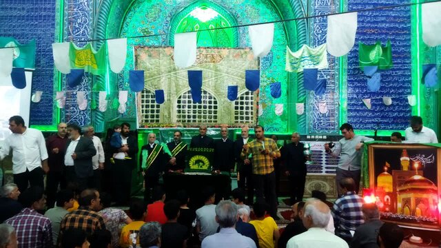 حضور کاروان زیر سایه خورشید در نقاط مختلف پایخت؛ از بازار بزرگ تا مسجد امام رضا(ع)