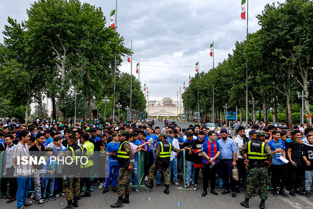 چگونه بدون بلیت وارد ورزشگاه میشوید؟ چگونه بدون بلیت وارد ورزشگاه میشوید؟