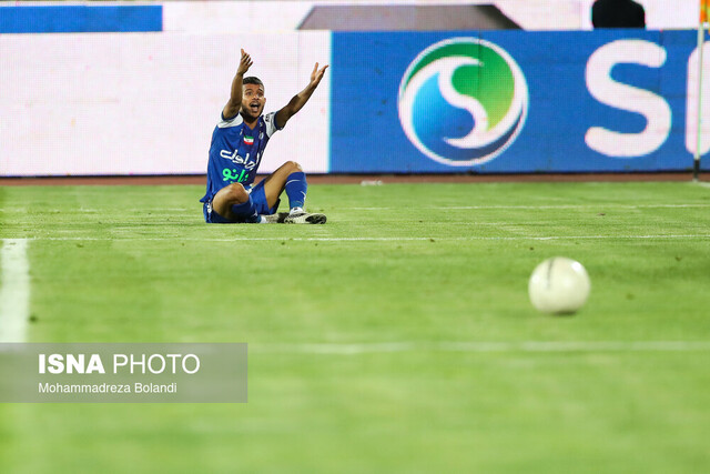 راهنمای فرار از قانون؛ اثری از فوتبال ایران