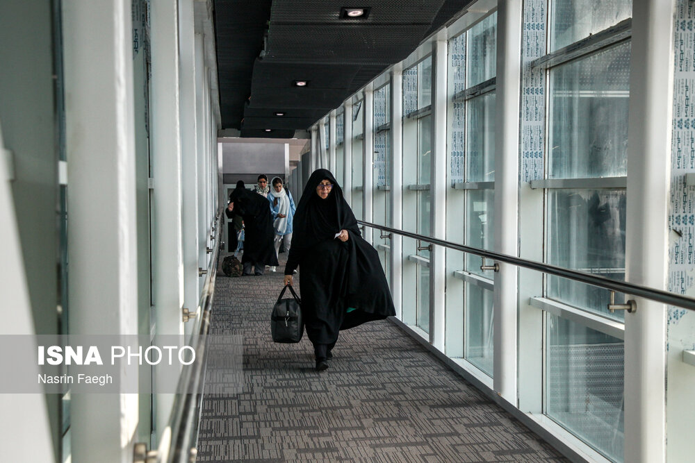 غبار، پرواز تهران - بجنورد را در فرودگاه مشهد نشاند