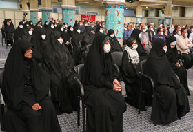 دیدار دست‌اندرکاران کنگره شهیدان سبزوار و نیشابوربا مقام معظم رهبر ی