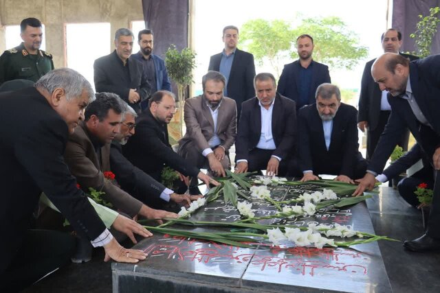 رضایی: امام ایستادگی را در وجود ملت ایران تازه کرد رضایی: امام ایستادگی را در وجود ملت ایران تازه کرد