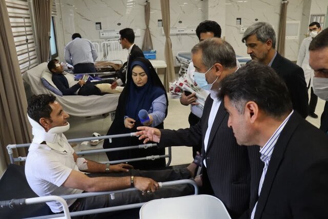 ترخیص ۱۳ نفر از 29 مصدوم حادثه واژگونی اتوبوس در سمنان