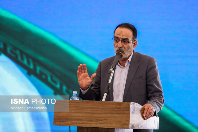 کریمیقدوسی: آثار اقتصادی تحولات اخیر به زودی در کشور نمایان میشود کریمیقدوسی: آثار اقتصادی تحولات اخیر به زودی در کشور نمایان میشود