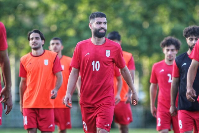 سلمانی در پاسخ به مذاکره با استقلال: خوشحالم که در پرسپولیس هستم!