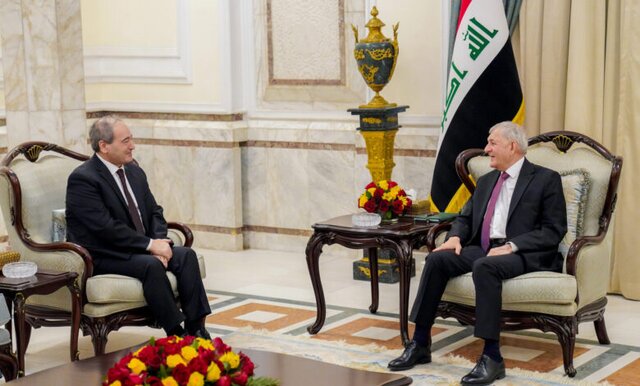 تاکید رئیس‌جمهور عراق بر لزوم تقویت روابط بغداد-دمشق در دیدار با المقداد