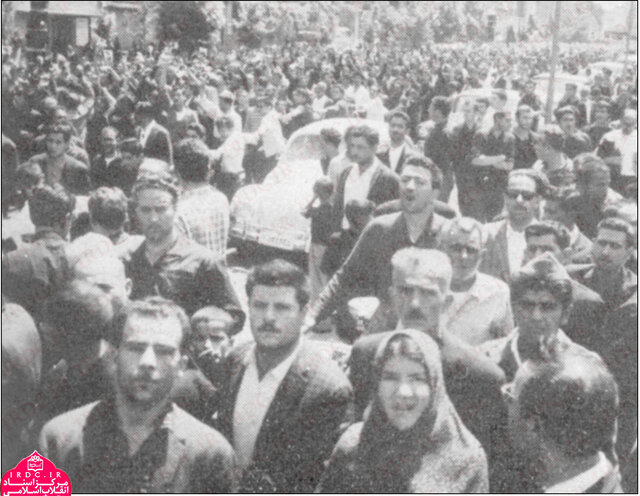 عکس های قیامی که ۶۰ سال قبل زمینه ساز انقلاب شد