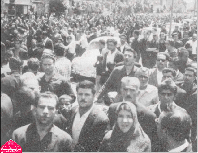 عکس های قیامی که ۶۰ سال قبل زمینه ساز انقلاب شد
