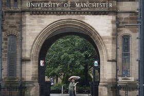 اخراج دانشجویان به دلیل اعتراض به اجاره‌بهای خوابگاه‌