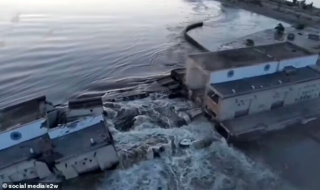 انفجار سد «کاخوفکا» در خرسون اوکراین+ فیلم