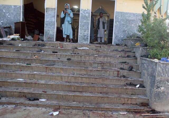 انفجار در مراسم ترحیم معاون والی بدخشان افغانستان