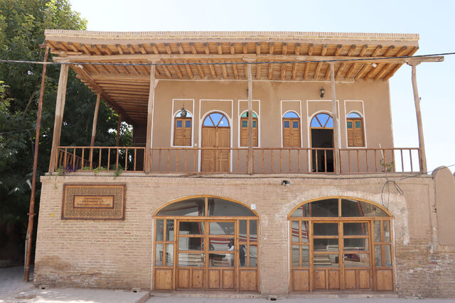 مرمت اضطراری عمارت آقایان میامی مرمت اضطراری عمارت آقایان میامی