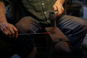 چَلَنگری - نوعی از آهنگری که در آن اشیای سبک وزن ساخته می‌شوند 
