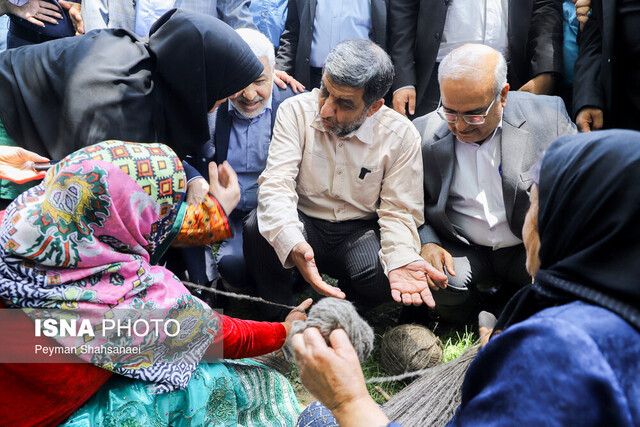 روایتی از سفر آقای وزیر به مهرگرد