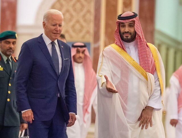 بلومبرگ: قرارداد گلف نگاه‌ها را به روابط بایدن با عربستان معطوف می‌کند