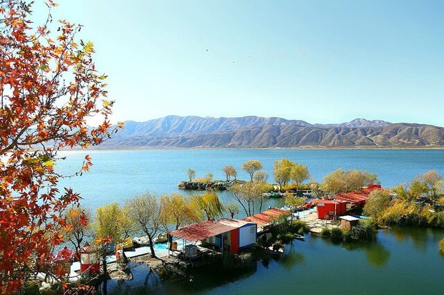 زریوار، بزرگترین دریاچه آب شیرین