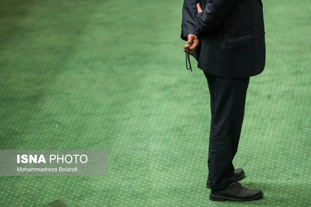 پوستاندازی در مجلس دوازدهم؛ ۱۶۶ نماینده از قطار بهارستان جاماندند پوستاندازی در مجلس دوازدهم؛ ۱۶۶ نماینده از قطار بهارستان جاماندند