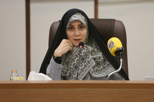 مثل فرهنگسازی برای مصرف بهینه برق و آب دنبال فرهنگسازی پوشاک اسلامی هستیم