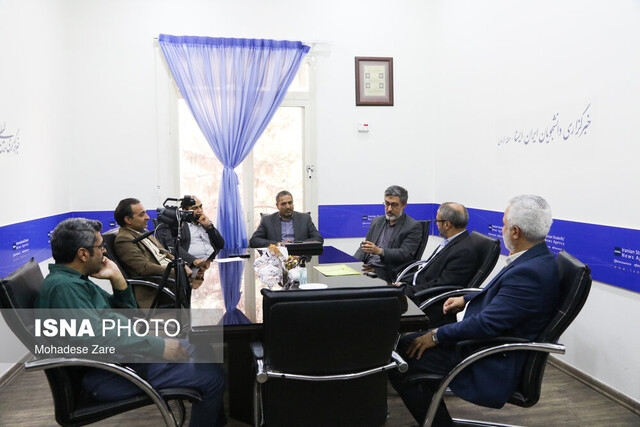 جذب ۹۰۰۰ معلم در خراسان رضوی