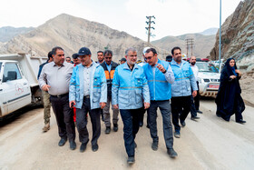 بازدید خبرنگاران از نقاط سیل‌زده جاده چالوس