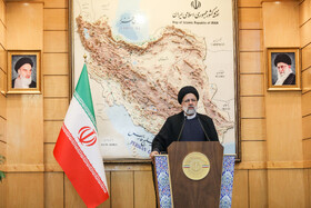 مراسم استقبال از رئیس جمهوری در بازگشت از آمریکای لاتین