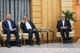 مراسم استقبال از رئیس جمهوری در بازگشت از آمریکای لاتین