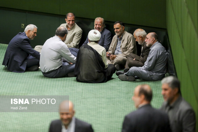 عکس تزئینی است فصل داغ لابی در مجلس