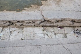 یکی دیگر از نکاتی که از سال 96 تا کنون دربارۀ علت خشک شدن آب چشمه مطرح میشود، برداشت آبهای زیرزمینی و ایجاد چاههای کشاورزی توسط مردم است، دلیلی که کارشناسان به طور رسمی آن را تایید نکردند. البته در همان زمان میراث فرهنگی بر لزوم انجام مطالعات زمینشناسی برای پی بردن به علت کمآبی تاکید داشت.