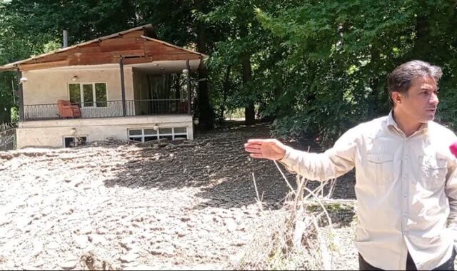 پاکسازی رودخانه کرج یک ماه زمان میبرد اما یک هفتهای کار را انجام دادیم