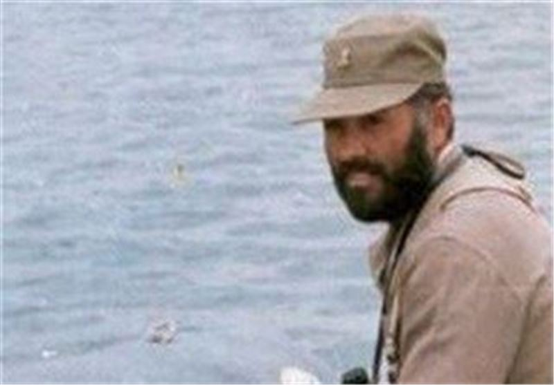 مرد در سایه جنگهای نامنظم که بود؟