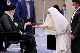 قرائت خطبه عقد خواهر شهید مجید قربانخانی از شهدای مدافع حرم توسط مقام معظم رهبری