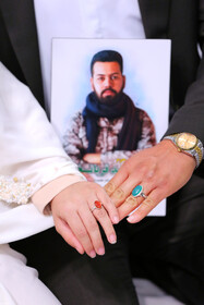 قرائت خطبه عقد خواهر شهید مجید قربانخانی از شهدای مدافع حرم توسط مقام معظم رهبری