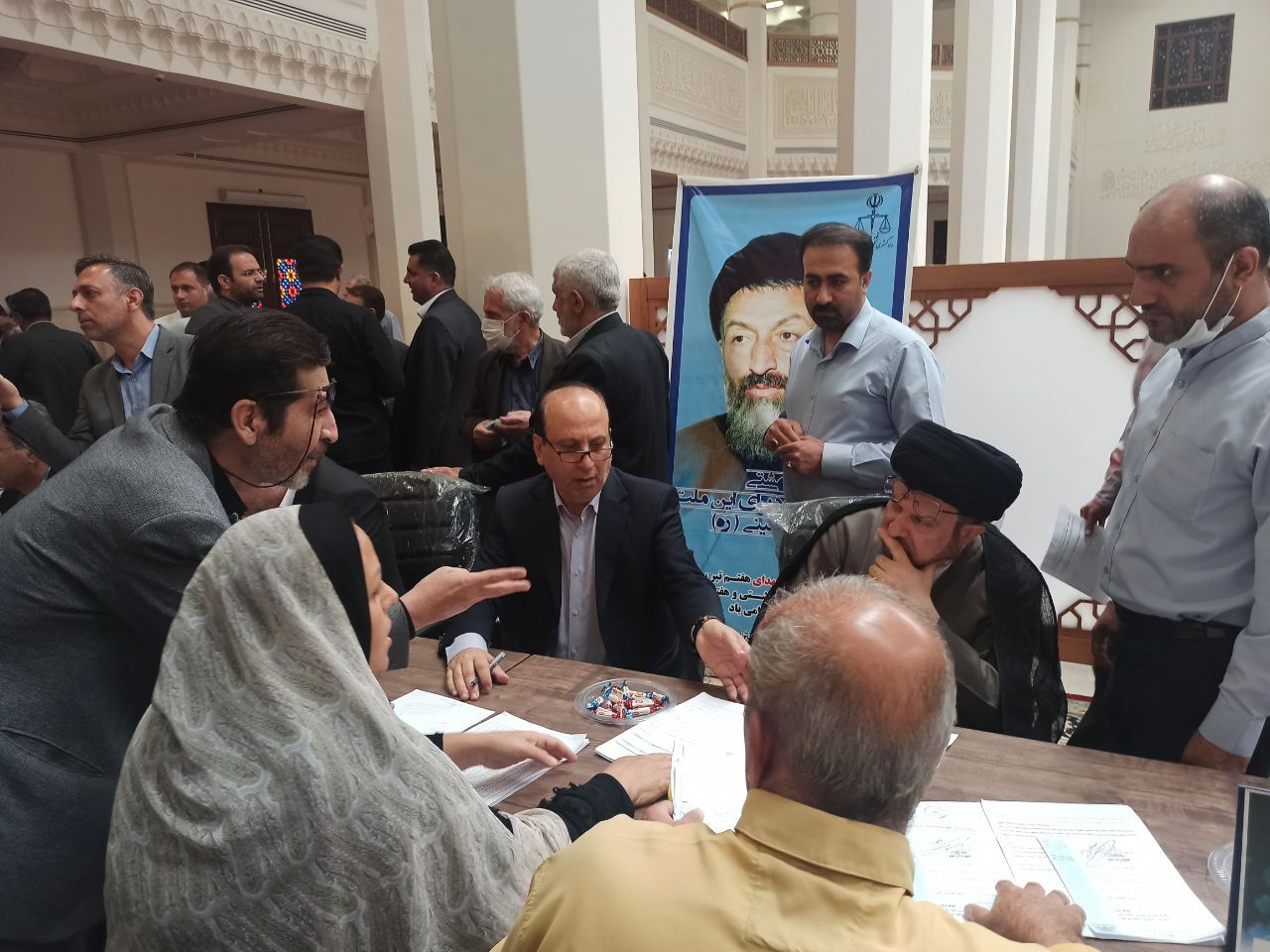 برگزاری میز خدمت مسئولان قضایی در نماز جمعه تهران و سراسر کشور