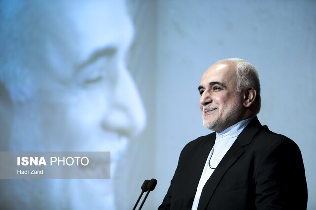 نامور مطلق: تنها آمدم و تنها میروم/ شاهحسینی: رویکردم سلیقهای نیست