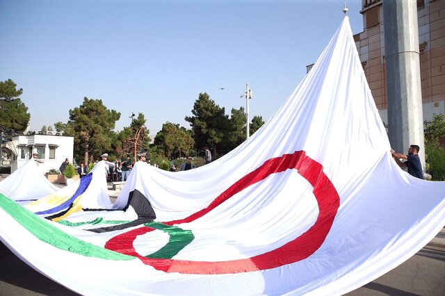 اهتزاز پرچم پنج حلقه در کمیته ملی المپیک+عکس