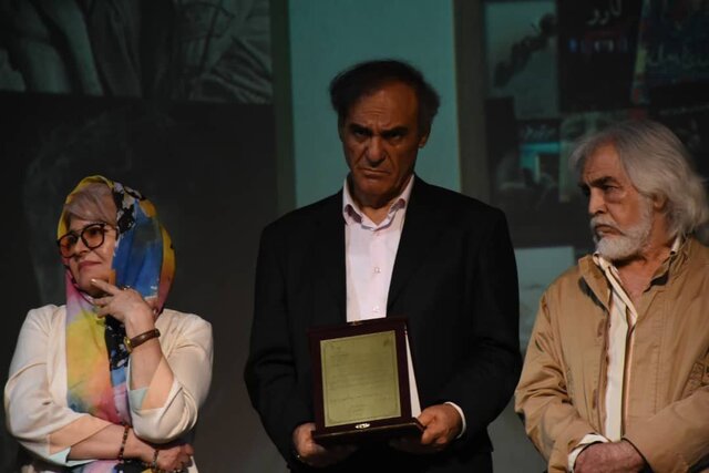 برای پولشویی کار نمیکنم