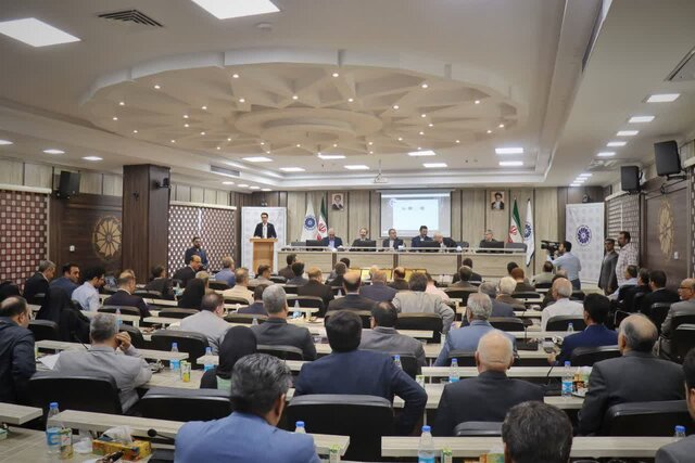 یک مسئول اعلام کرد: رشد اقتصادی ۲۰۷ درصدی در معادن استان سمنان یک مسئول اعلام کرد: رشد اقتصادی ۲۰۷ درصدی در معادن استان سمنان