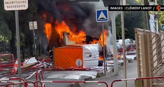 آشوب در پایتخت فرانسه پس از قتل یک نوجوان به دست پلیس