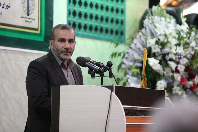 محمدطیب صحرایی-استاندار کرمانشاه آمریکا نمیتواند ادعای طرفداری از حقوق بشر داشته باشد