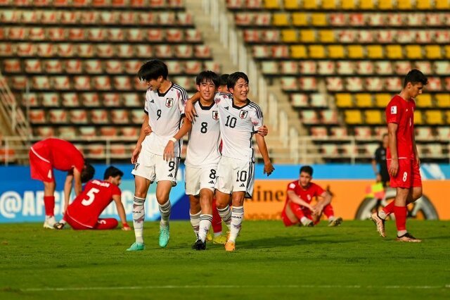 بارش باران باعث باخت ایران مقابل ژاپن شد!